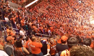Phoenix Suns fans