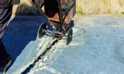 Asphalt Crack Sealing