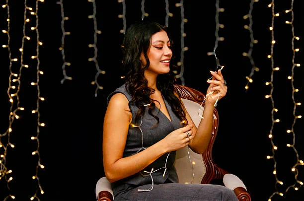 Teasy Lights for Modern Women