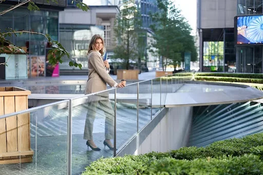 Glass sheet manufacturer