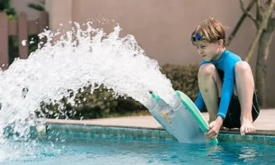 Electric Kickboard Good for Pool Training
