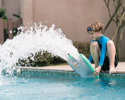 Electric Kickboard Good for Pool Training
