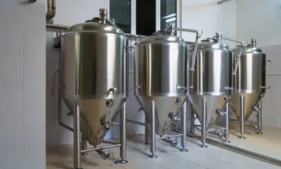 Stainless Steel vs. Plastic Fermenters