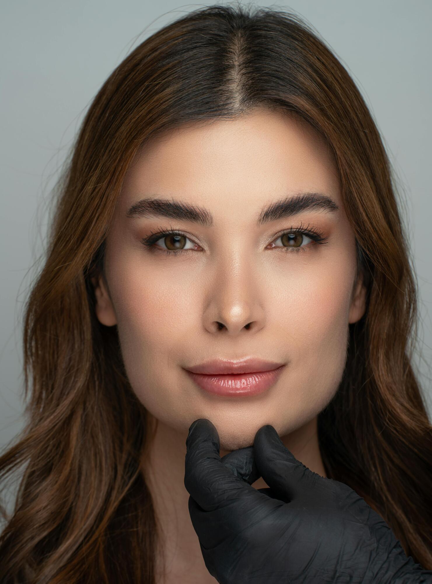 Redefining Jawlines and Midface Contours Without an Overdone Look
